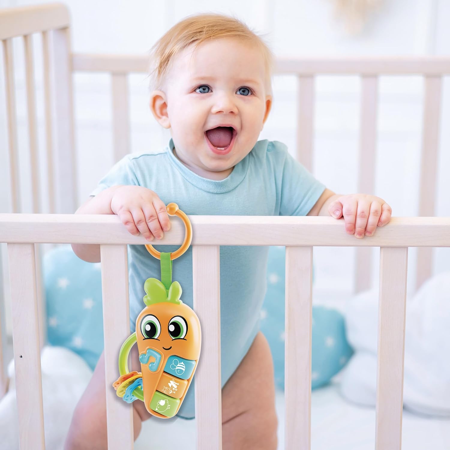 Baby Carrot igračka sa svetlom i zvukom