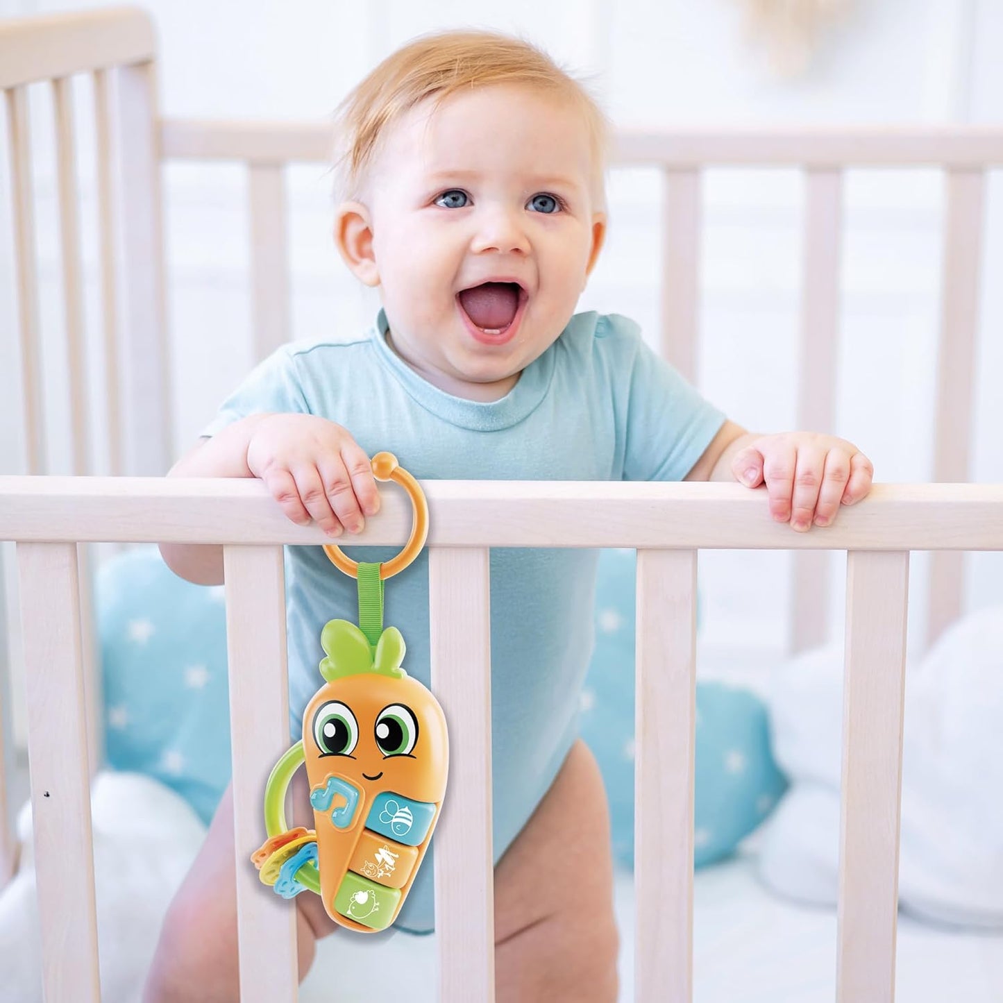 Baby Carrot igračka sa svetlom i zvukom