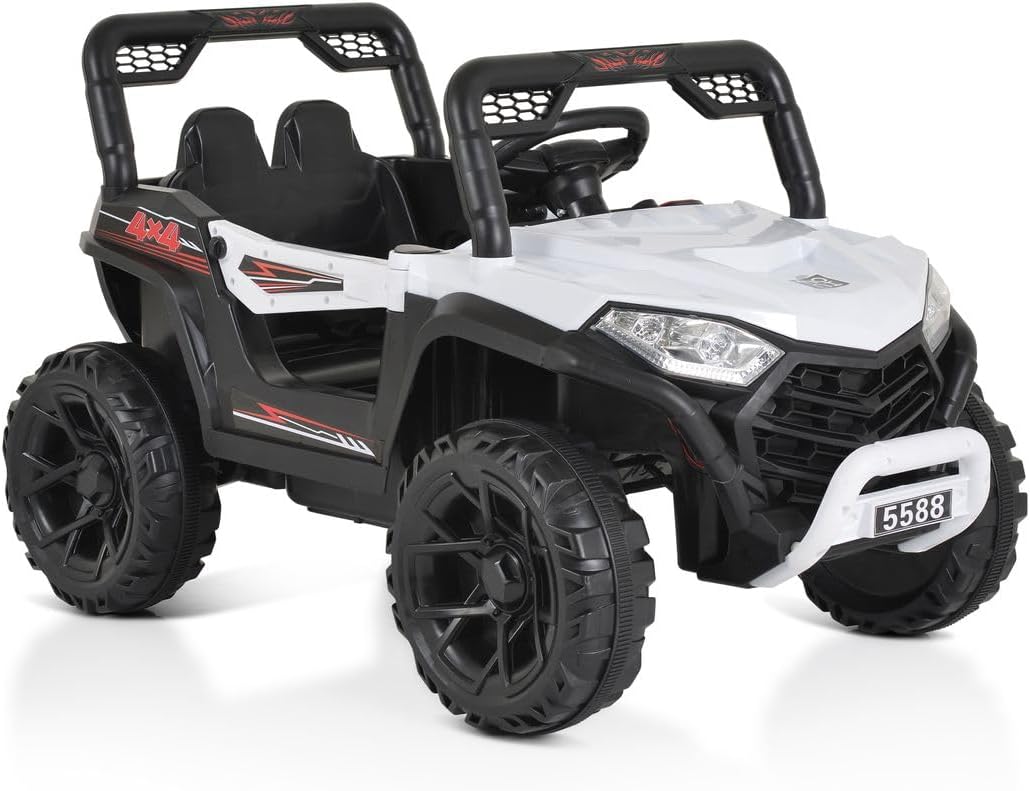 Beli džip terenac sa akumulatorom