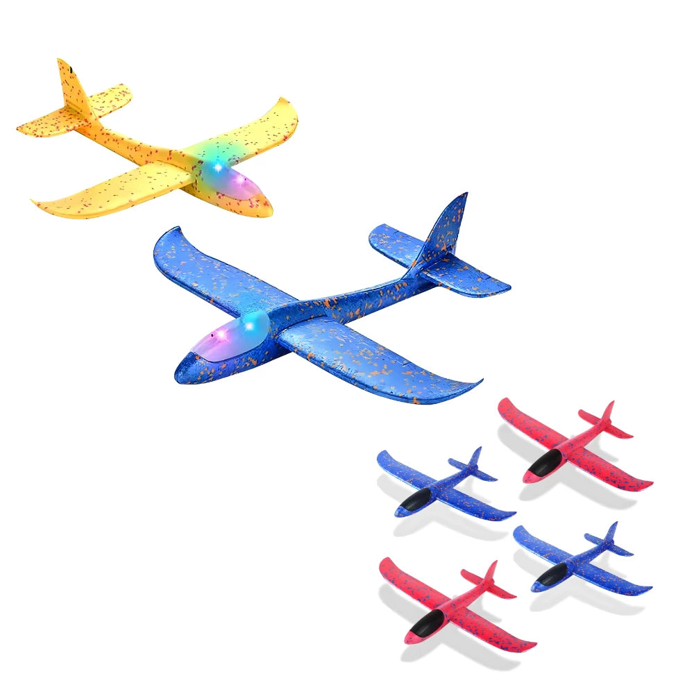 Penasti avion sa LED osvetljenjem