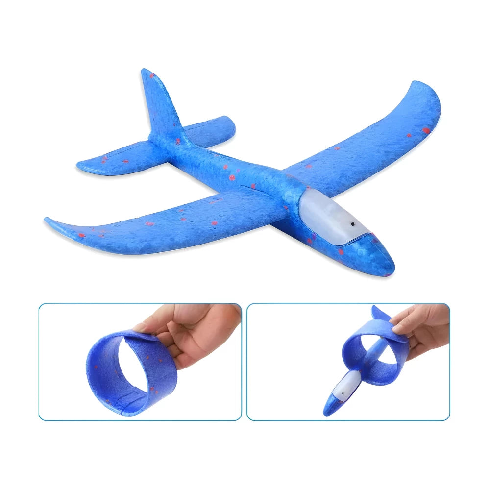 Penasti avion sa LED osvetljenjem