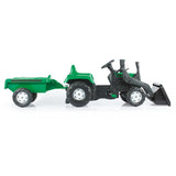 Traktor sa kasikom i prikolicom zeleni